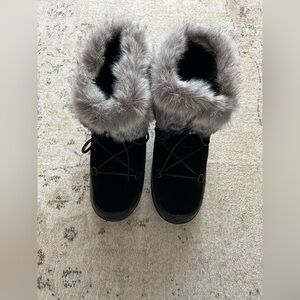 Anniel Black and Gray Fur Winter Boots